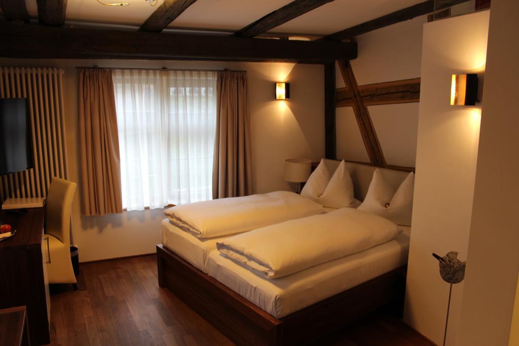 Hotel Schmales Haus 울름 객실 사진