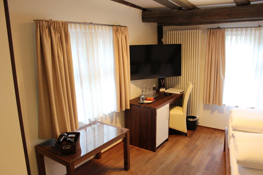 Hotel Schmales Haus 울름 객실 사진