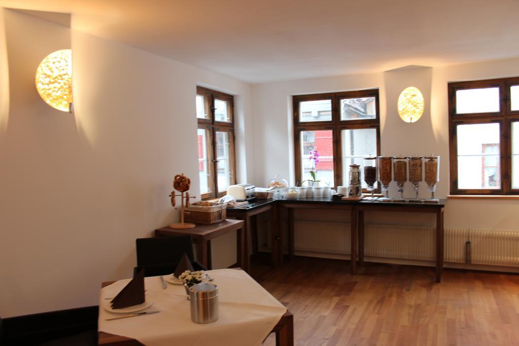 Hotel Schmales Haus 울름 외부 사진