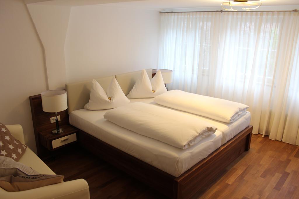 Hotel Schmales Haus 울름 객실 사진