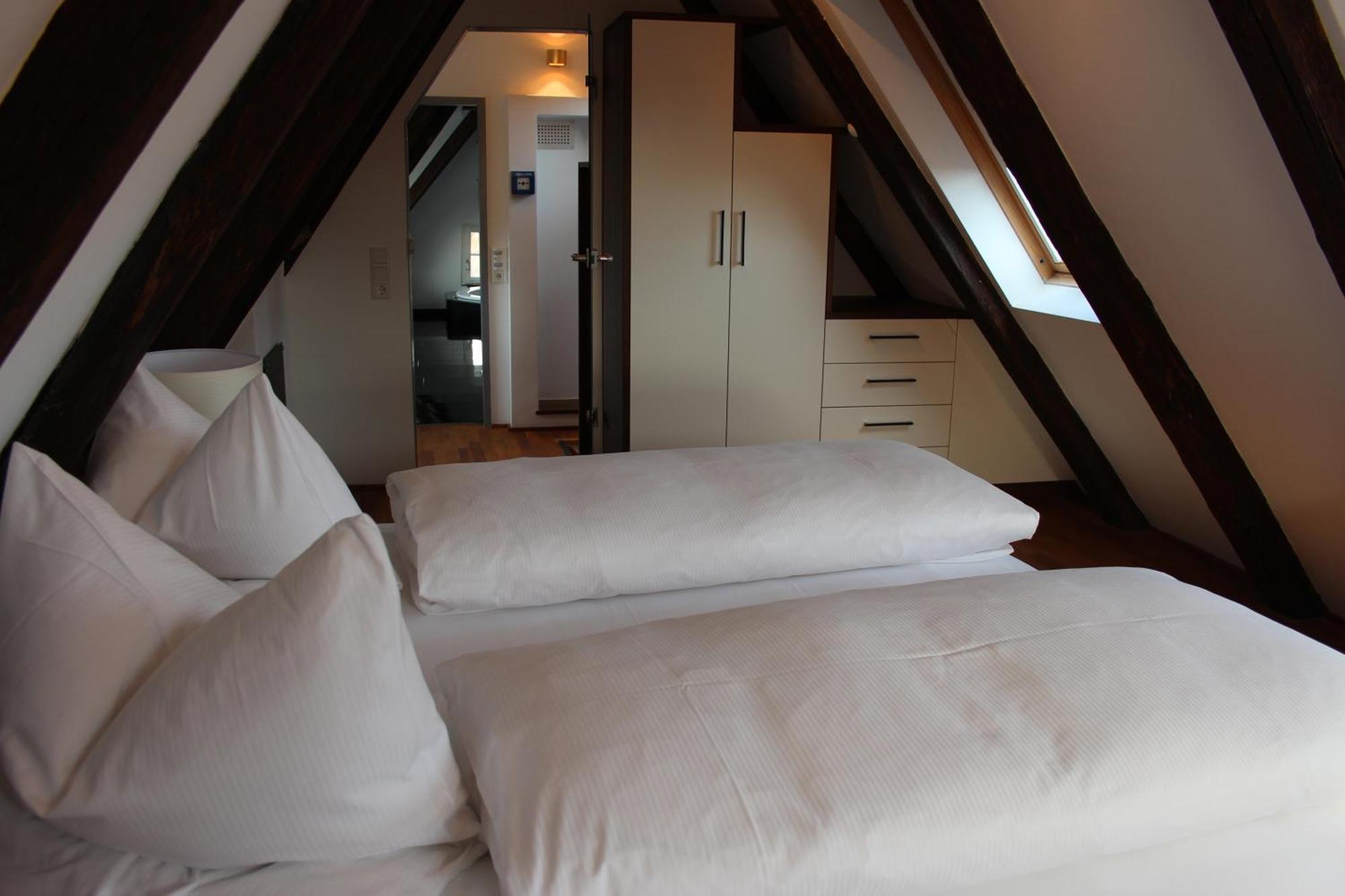 Hotel Schmales Haus 울름 외부 사진