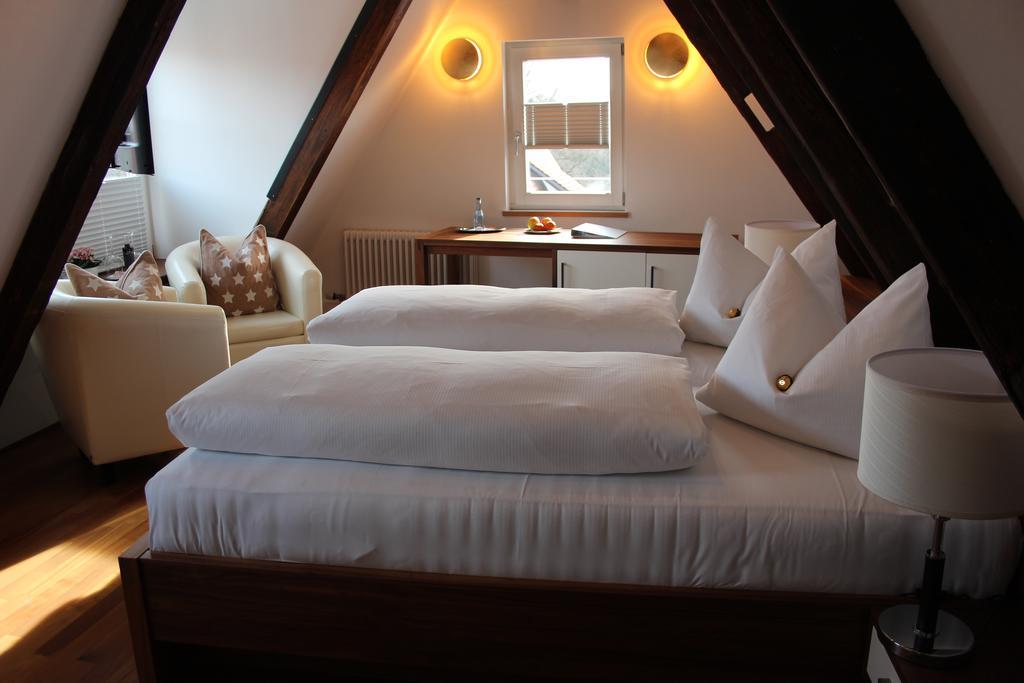 Hotel Schmales Haus 울름 외부 사진